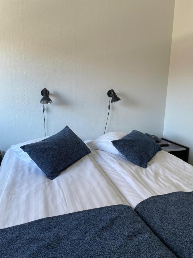 Eckeroe Hotell & Restaurang Buitenkant foto