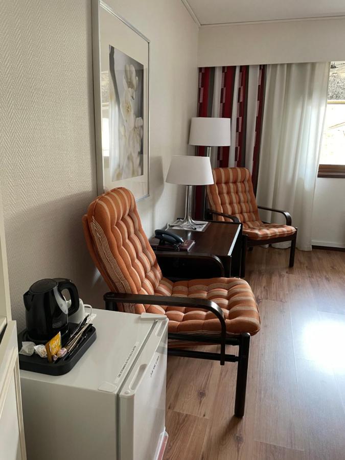 Eckeroe Hotell & Restaurang Buitenkant foto