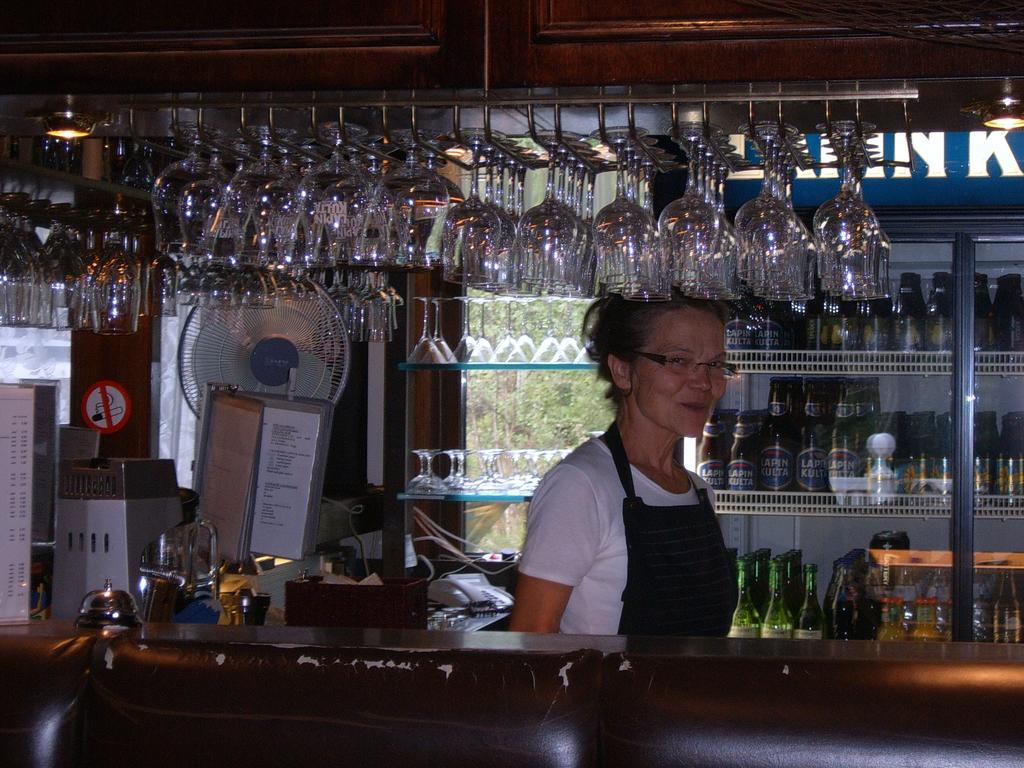 Eckeroe Hotell & Restaurang Buitenkant foto
